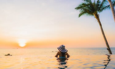 Coastal And Wildlife Adventure
